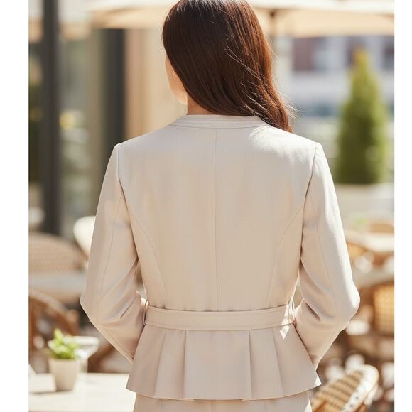 Reiss Poppy Blazer Jacket Size M/L Peplum Pleated Fitted Inverted Notch Collar - Picture 2 of 16